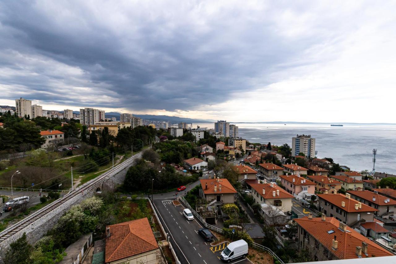 Apartment Pia Rijeka Extérieur photo